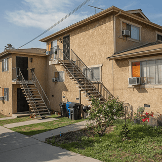 235 S Avenue 20