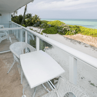5445 Collins Ave BTH4 Miami Beach